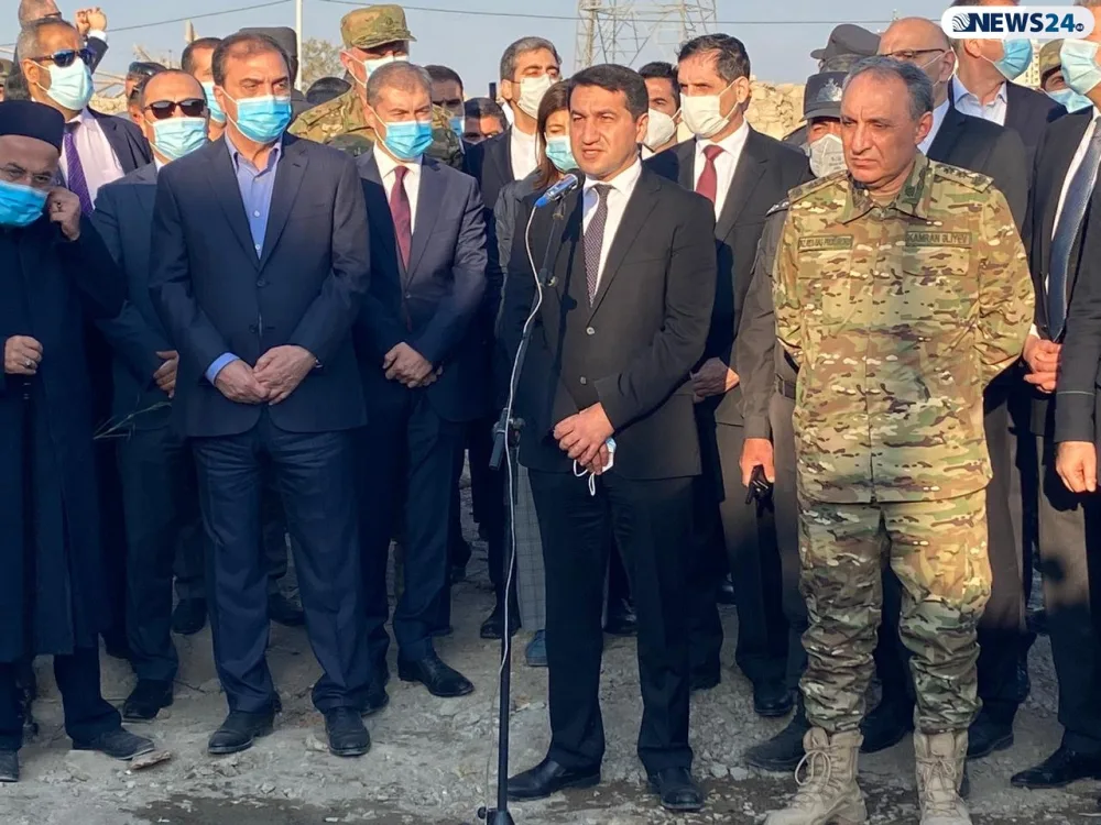 Hikmət Hacıyev: - "İstədik ki, onlar ermənilərin şərəfsizliyi ilə yerində tanış olsunlar" - FOTO