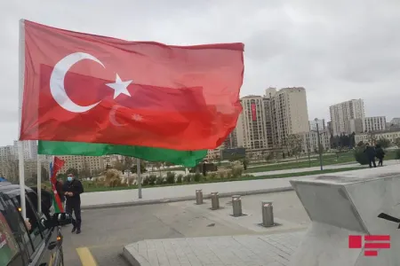Ağdamın azad edilməsi münasibəti ilə Qələbə yürüşü keçirilir - FOTO