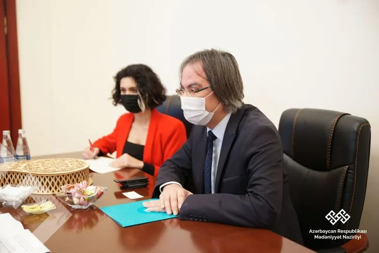 Mədəniyyət Nazirliyində Yunus Əmrə İnstitutunun rəhbəri ilə görüş keçirilib