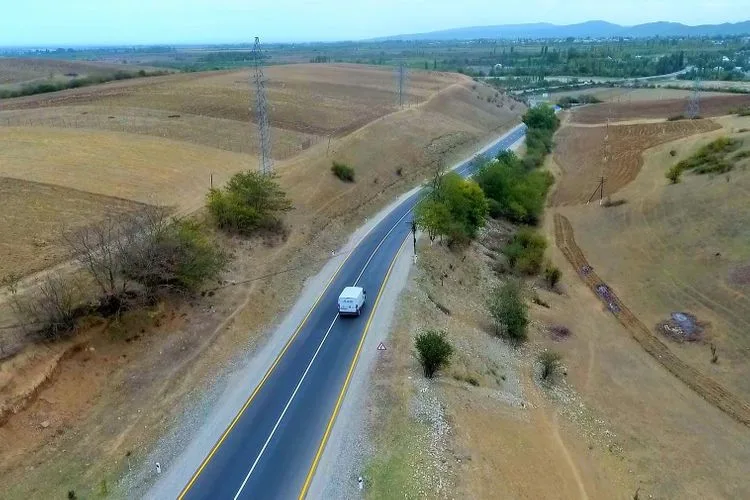 Quba-Qonaqkənd avtomobil yolu yenidən qurulub - FOTO