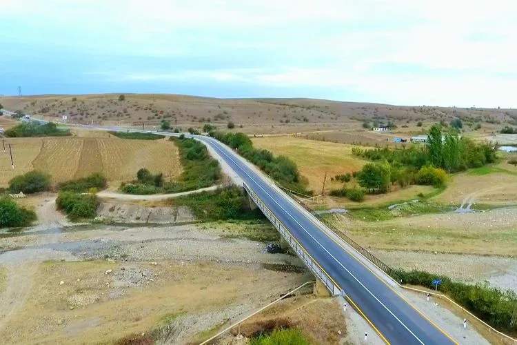Quba-Qonaqkənd avtomobil yolu yenidən qurulub - FOTO