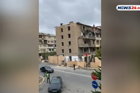 "Bizə nəsə olsaydı, kim verəcəkdi cavabını?" - Bakıda BİNA SÖKÜNTÜSÜNDƏN DƏHŞƏTLİ GÖRÜNTÜLƏR - VİDEO