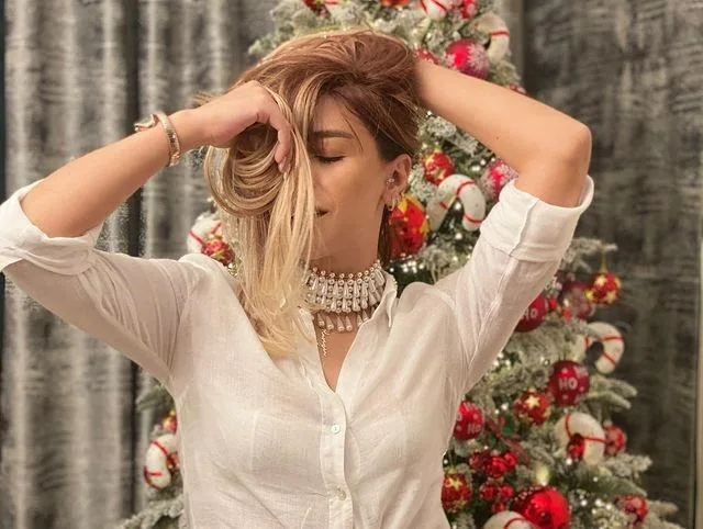 "Neqativ insanları görməyəcəm, həyatı sevənləri sevəcəm" - RÖYA AYXAN - FOTOLAR