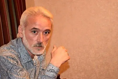 " 40 gün sənsiz..." - KAMRAN YUNİS - FOTO