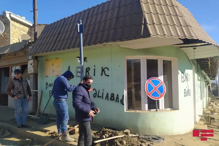 Hadrutda küçələrdən birinə Xan Şuşinskinin adı verildi - FOTO