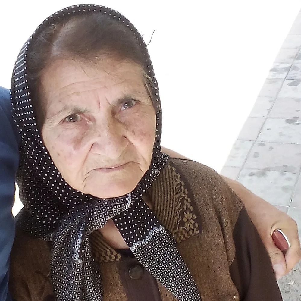 Aşıq Zülfiyyəyə ağır - İTKİ - FOTO