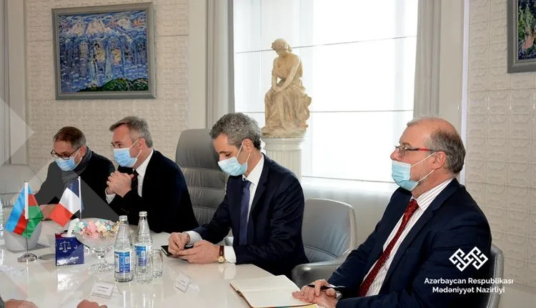 Anar Kərimov Fransanın dövlət katibi ilə görüşüb