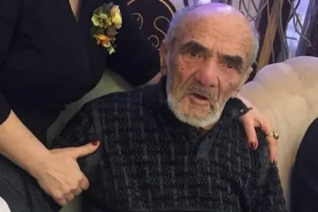 Əməkdar rəssam dünyasını dəyişdi