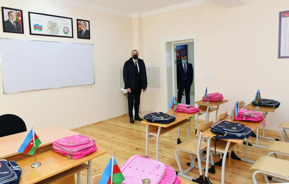 İlham Əliyev şəhid ailələri ilə - GÖRÜŞDÜ - FOTOLAR