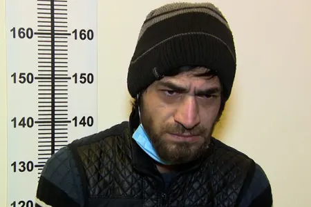 Evindən 1 kq heroin və silah tapıldı - Foto