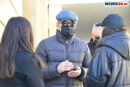 Fəxrəddin Manafovun həyat yoldaşı Xırdalanda dəfn olunacaq - FOTOLAR