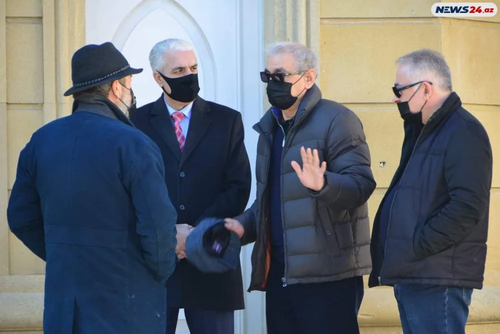 Fəxrəddin Manafovun həyat yoldaşı Xırdalanda dəfn olunacaq - FOTOLAR