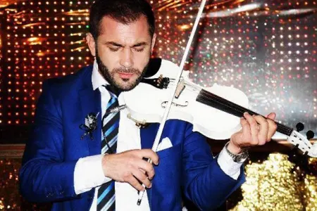 Koronavirusdan vəfat edən Səlimin anasının da - VƏZİYYƏTİ AĞIRDIR