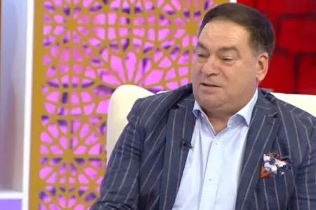 Əlikram Bayramov studiyanı TƏRK ELƏDİ - "Hardan bilirsən evlə danışmıram?!"