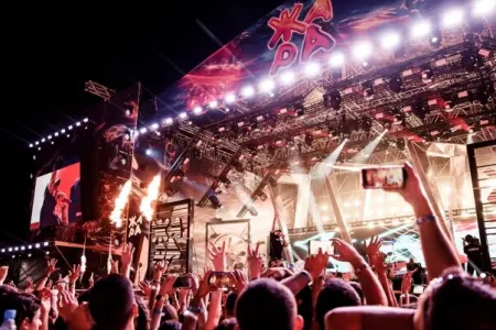Beşinci “Jara” festivalı Moskvada - BAŞ TUTACAQ