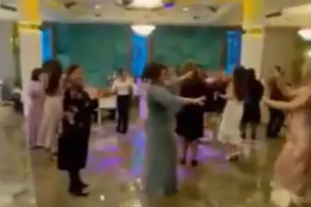 Bakıda koronavirus xəstəsi - TOY APARDI - VİDEO