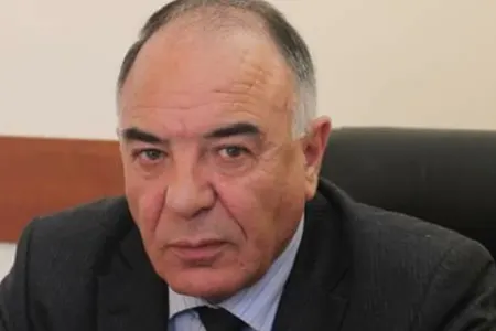 Həsən Həsənov vəfat etdi