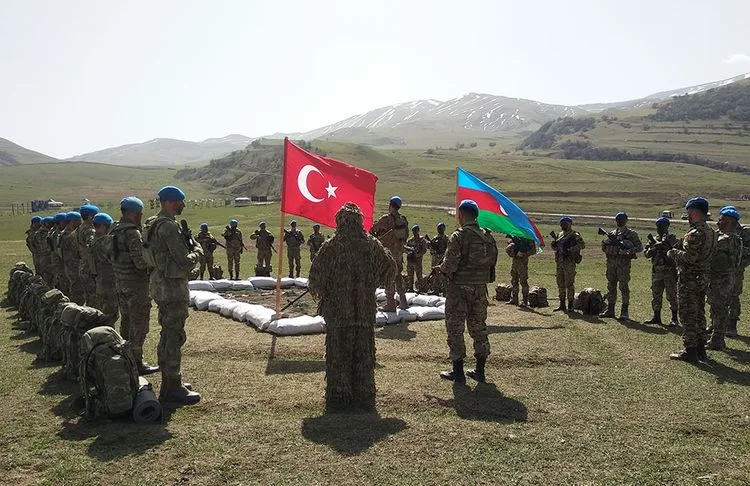 Azərbaycan və Türkiyə ordularının birgə təlimləri başlayıb - VİDEO