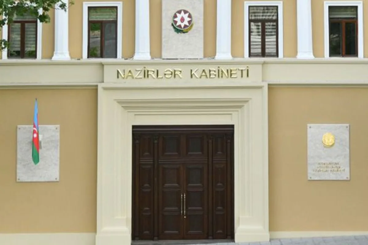 Əli Əsədov qərar imzaladı