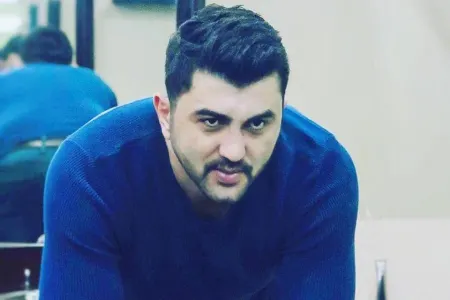 "Onun kimi olacağamsa, ata olmaq mənə qismət olmasın" - VÜQAR - VİDEO