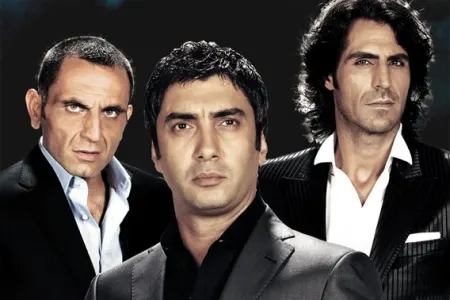 "Kurtlar Vadisi Pusu"nun aktyoru Bakıya - GƏLİR - FOTO