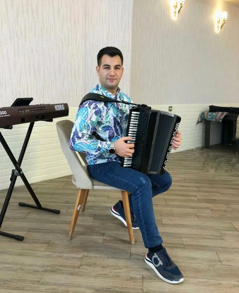 SON DƏQİQƏ: Tanınmış qarmon ifaçısı koronavirusdan - VƏFAT ETDİ - FOTO
