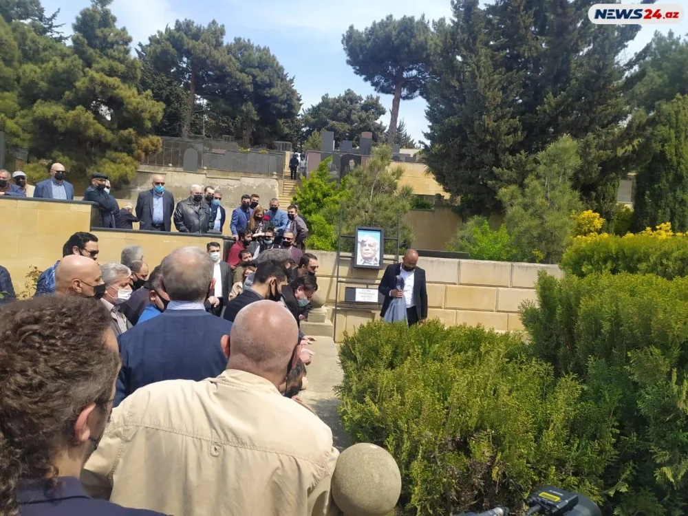 Eldar Quliyev dəfn olundu - FOTOLAR - VİDEO - YENİLƏNDİ
