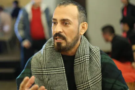 "Kaş ki, qəbrində ağlamağa yox səninlə zarafat edib gülməyə gələrdim" - NİYAM SALAMİ - VİDEO