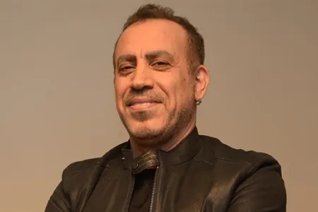 Haluk Leventı Yılmaz Morgüllə - SƏHV SALDILAR - FOTOLAR
