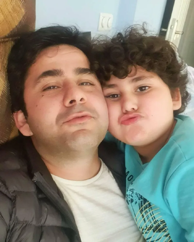 Bu azərbaycanlı müğənni də - ÖLKƏNİ TƏRK ETDİ - FOTOLAR