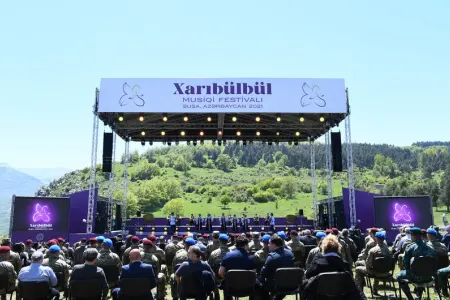 Şuşada “Xarıbülbül” musiqi festivalı qala-konsertlə davam edir - CANLI YAYIM