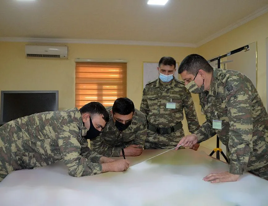 Azərbaycan Ordusu təlimlərin növbəti mərhələsini icra edir