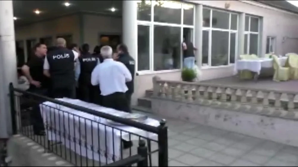 Maştağada 70 nəfərlə toy etmək istədilər - Video