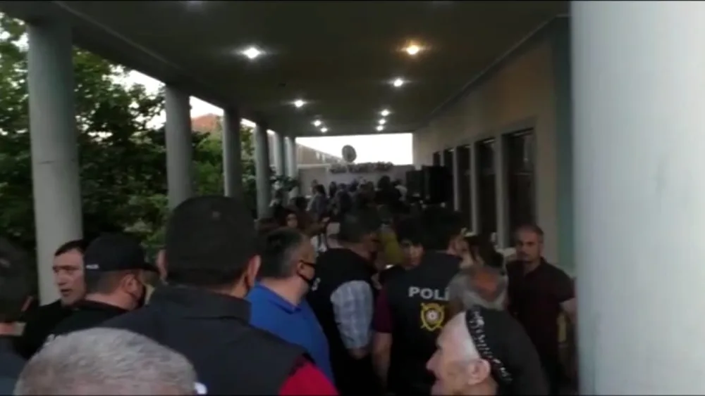 Maştağada 70 nəfərlə toy etmək istədilər - Video