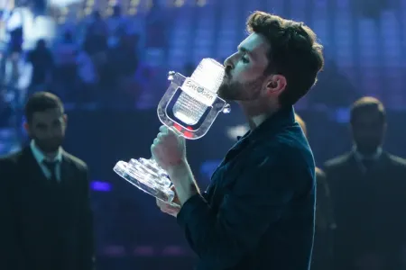 "Eurovision-2019"un qalibi finalda canlı çıxış etməyəcək - KORONAVİRUSA YOLUXDU