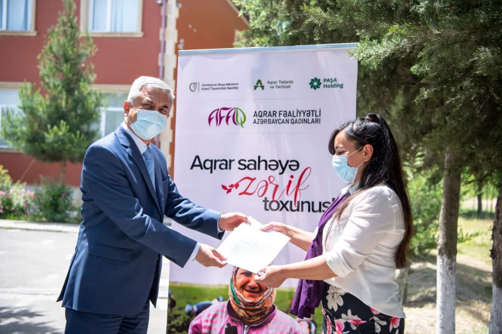 AFAQ layihəsi şərçivəsində İmişli rayonunda qadın fermerlərə dəstək göstərildi