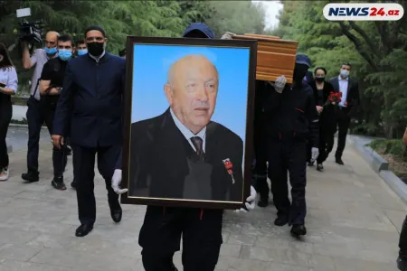 Xalq rəssamı Tahir Salahov I Fəxri Xiyabanda dəfn olundu - FOTO/VİDEO - YENİLƏNİB
