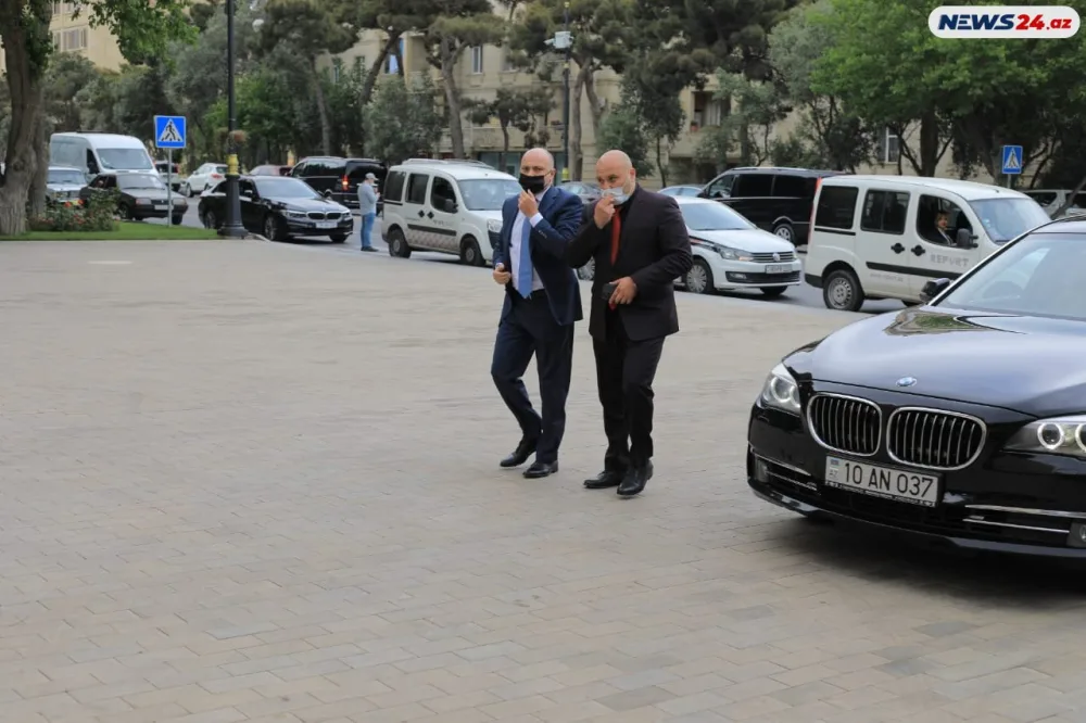 Xalq rəssamı Tahir Salahov I Fəxri Xiyabanda dəfn olundu - FOTO/VİDEO - YENİLƏNİB