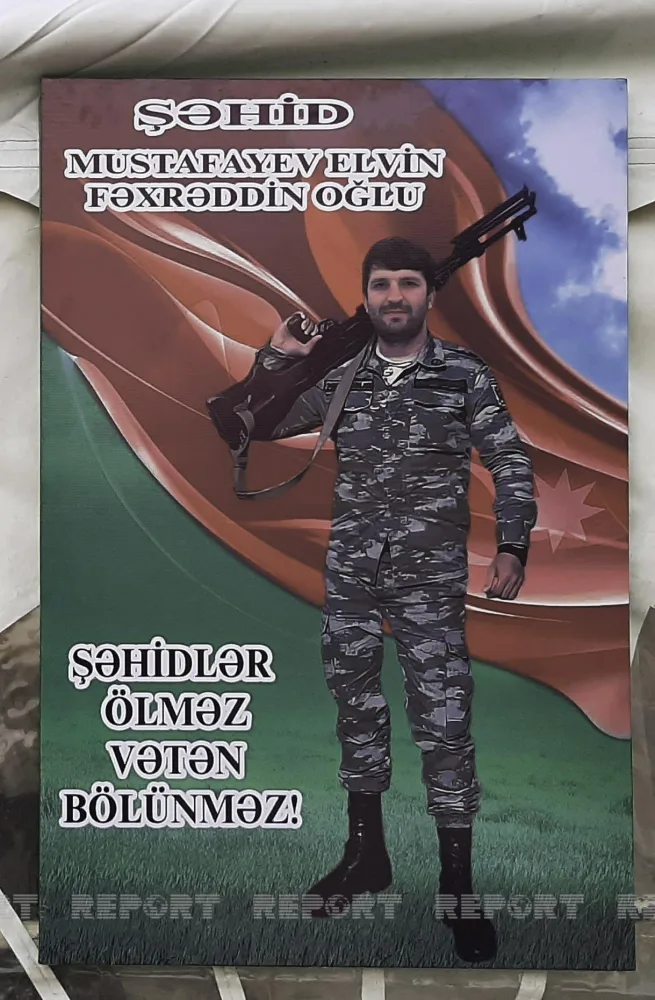 Sonbeşik övladının üzünü görməyən şəhid Elvin Mustafayev dəfn edildi - Video