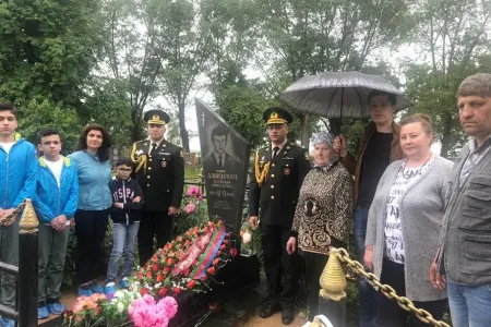 Belarusda Azərbaycanın Milli Qəhrəmanının - xatirəsi yad edildi - FOTO