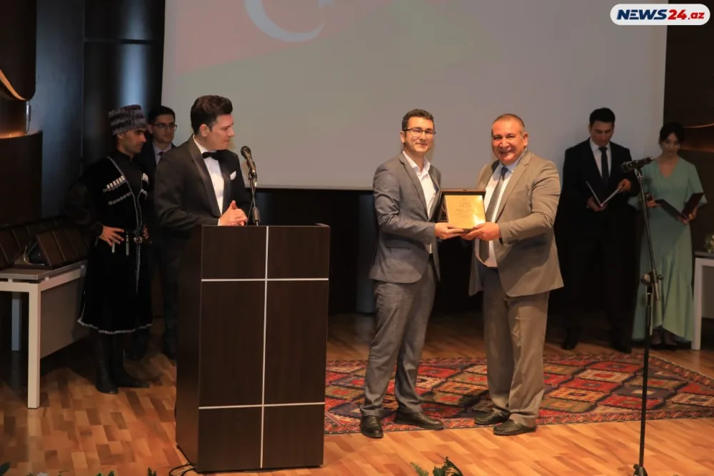 “Vətənpərvərlik mövzusunda ədəbiyyat müsabiqəsi”nin qalibləri müəyyənləşdi - FOTOLAR