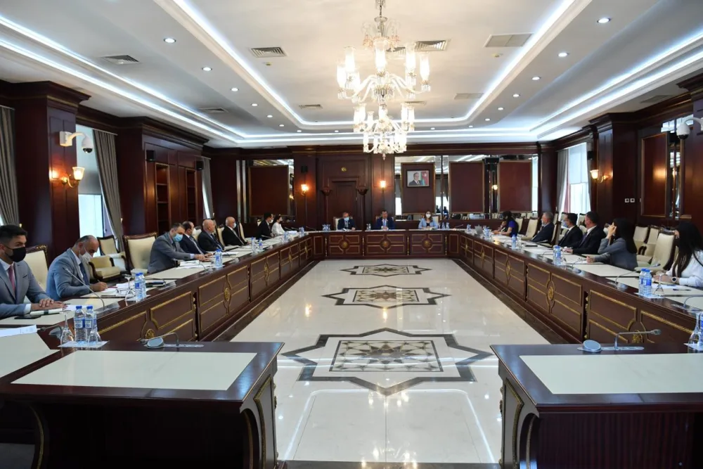 Niderland Krallığı ilə ikitərəfli münasibətlər müzakirə edildi