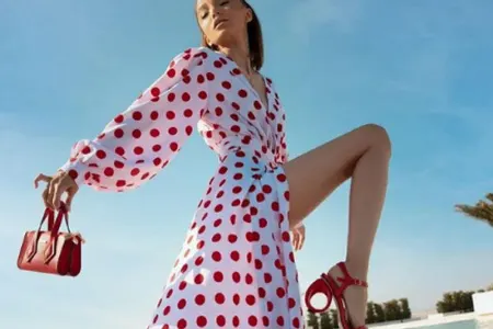 Həmcinsi ilə sevgili olan azərbaycanlı modelin - YENİ ŞƏKİLLƏRİ üzə çıxdı