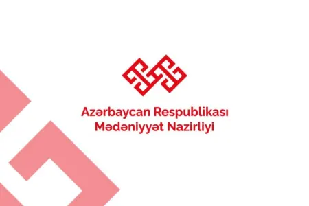 Mədəniyyət Nazirliyinin əməkdaşları təltif edilib