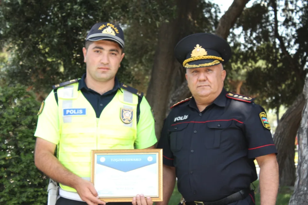 Yol polisləri belə təbrik edildi- - Azərbaycan polisi 103 - Fotolar- VİDEO