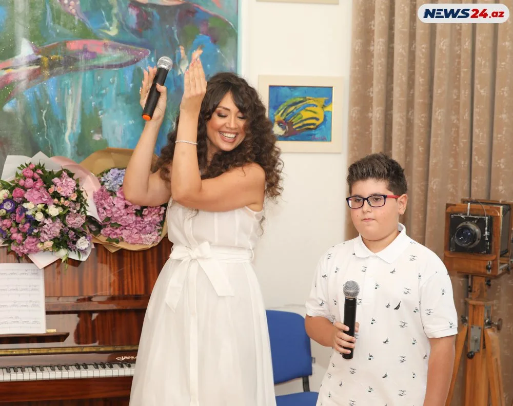 İlk dəfə ana və balanın adından qrup yaradıldı - "Günaydın" - Video - Foto