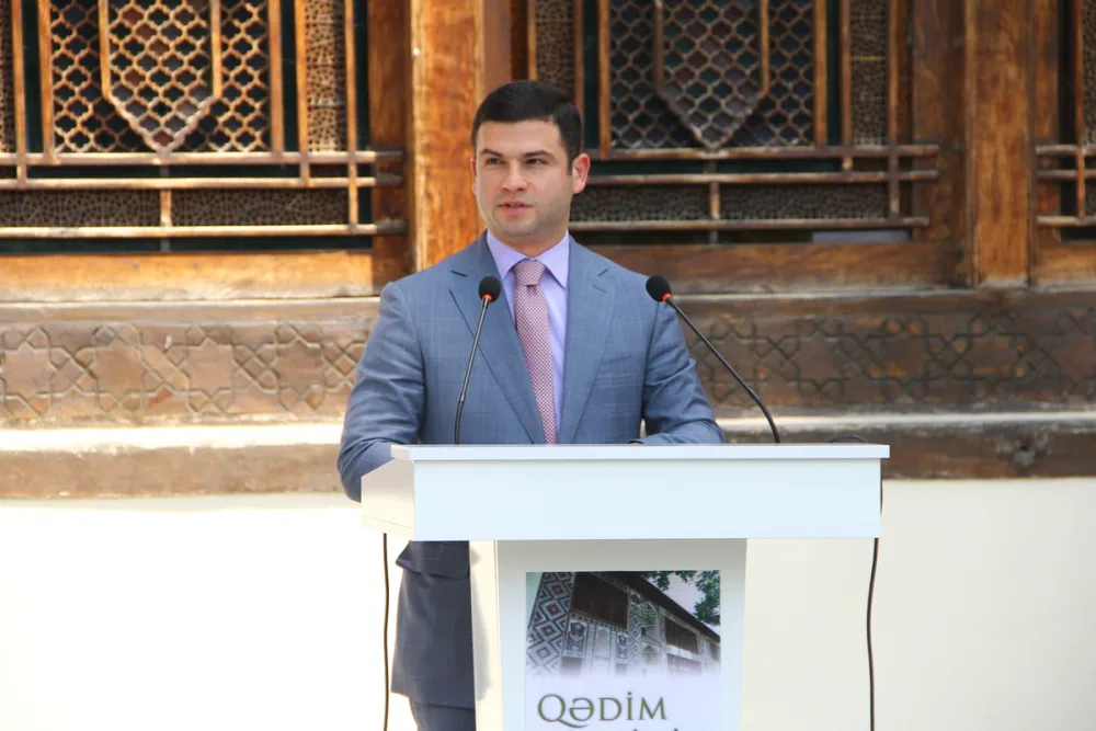 Şəkiyə UNESKO-nun Ümumdünya İrs Siyahısına daxilolma sertifikatı təqdim olundu - Fotolar