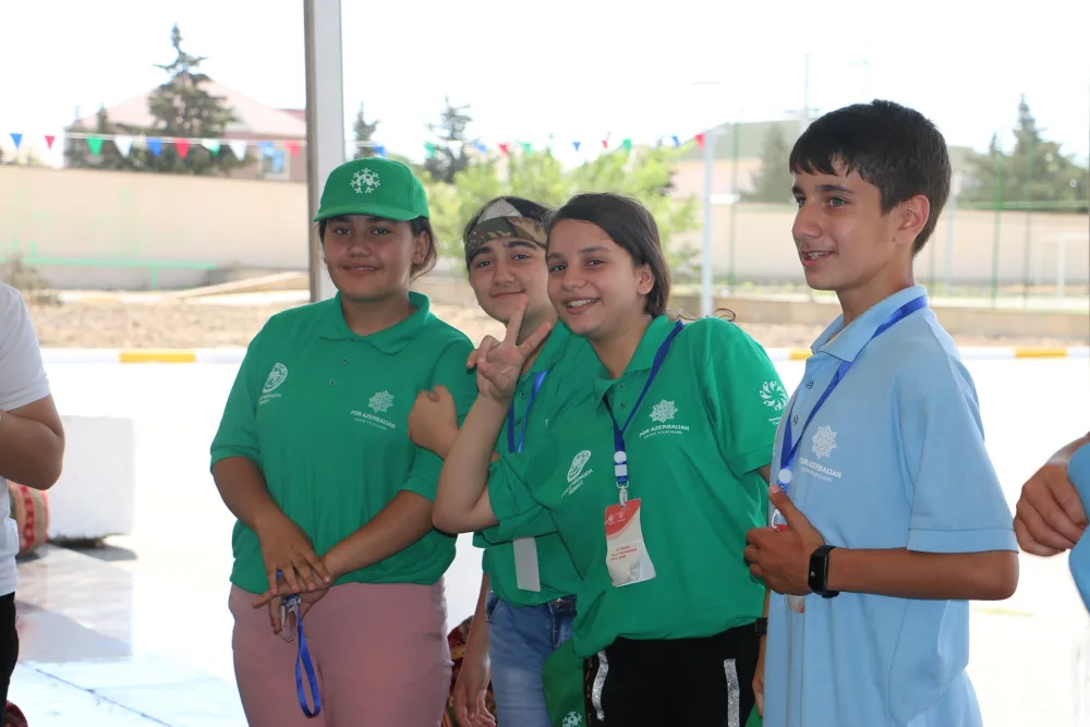 “Qaliblər düşərgəsi" davam edir - Fotolar