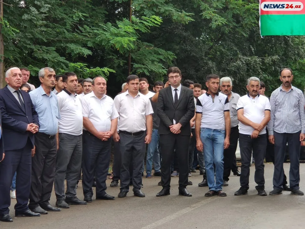 Tovuz döyüşləri şəhidi Elşad Məmmədovun abidəsi ucaldıldı - Fotolar