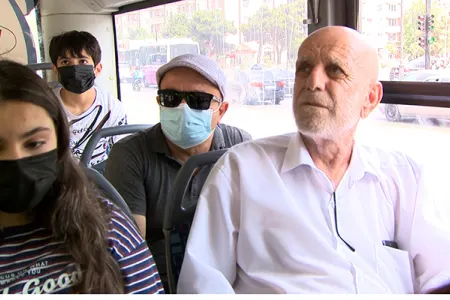 Maska taxmayan sərnişinlər avtobusdan düşürüldü - Video